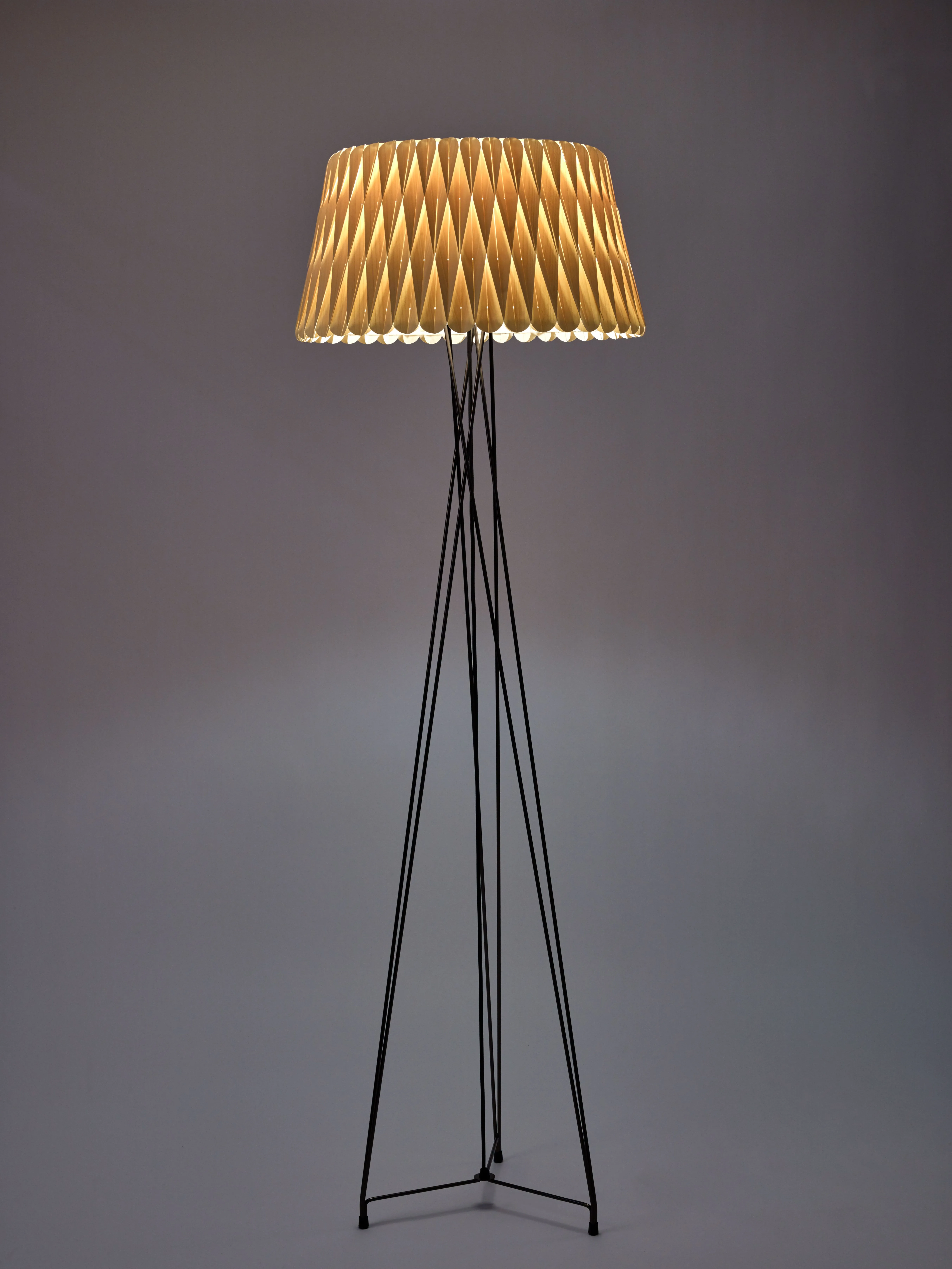  LZF Lola Gulvlampe 