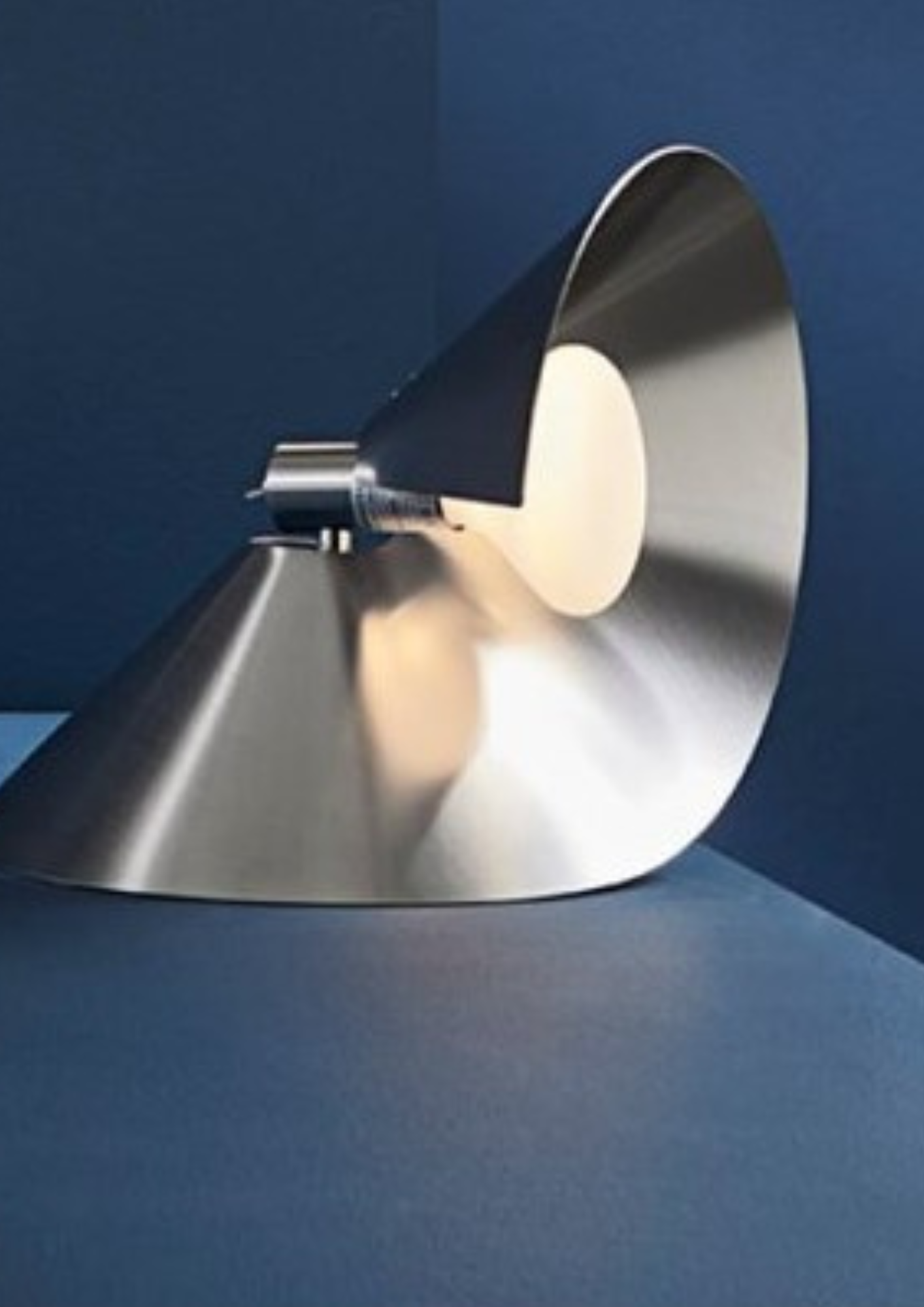 Frandsen Peel Bordlampe