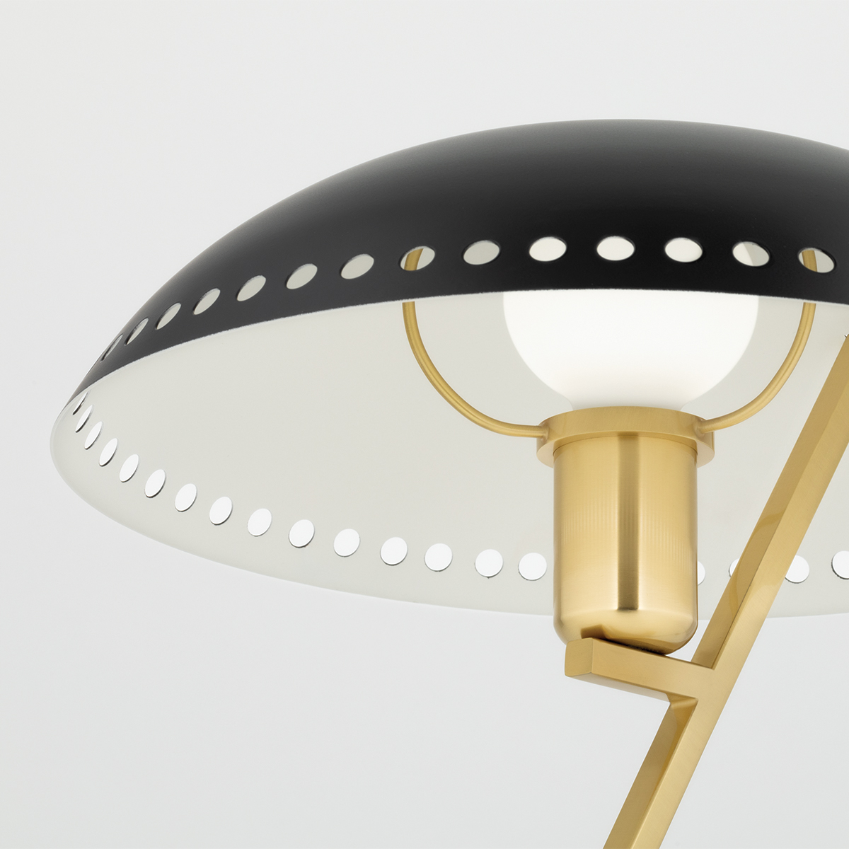 HVL Group  Landis Bordlampe 