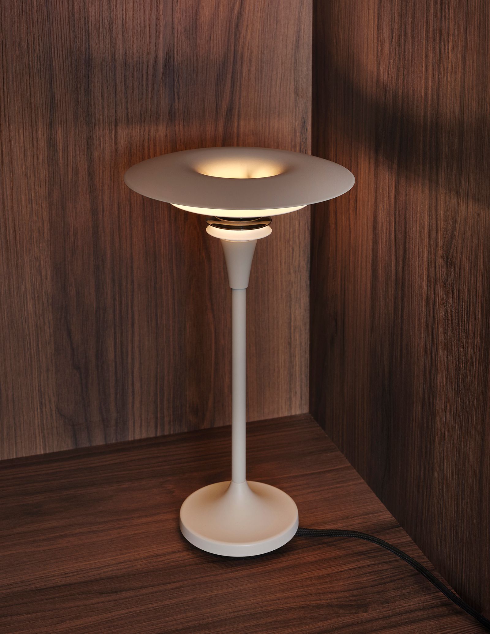 Belid Diablo Bordlampe Grå 
