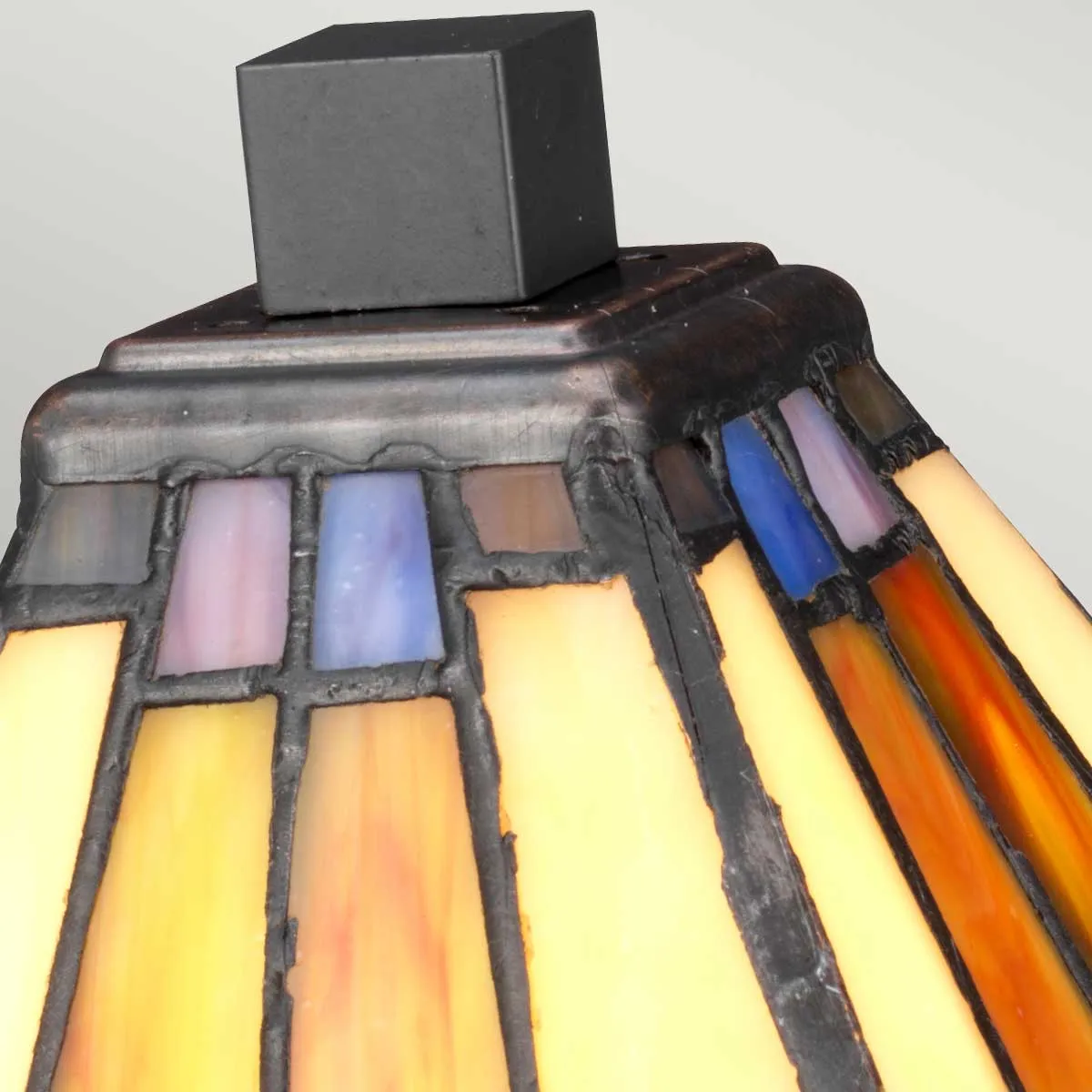 Tiffany Holmes 1 bordlampe