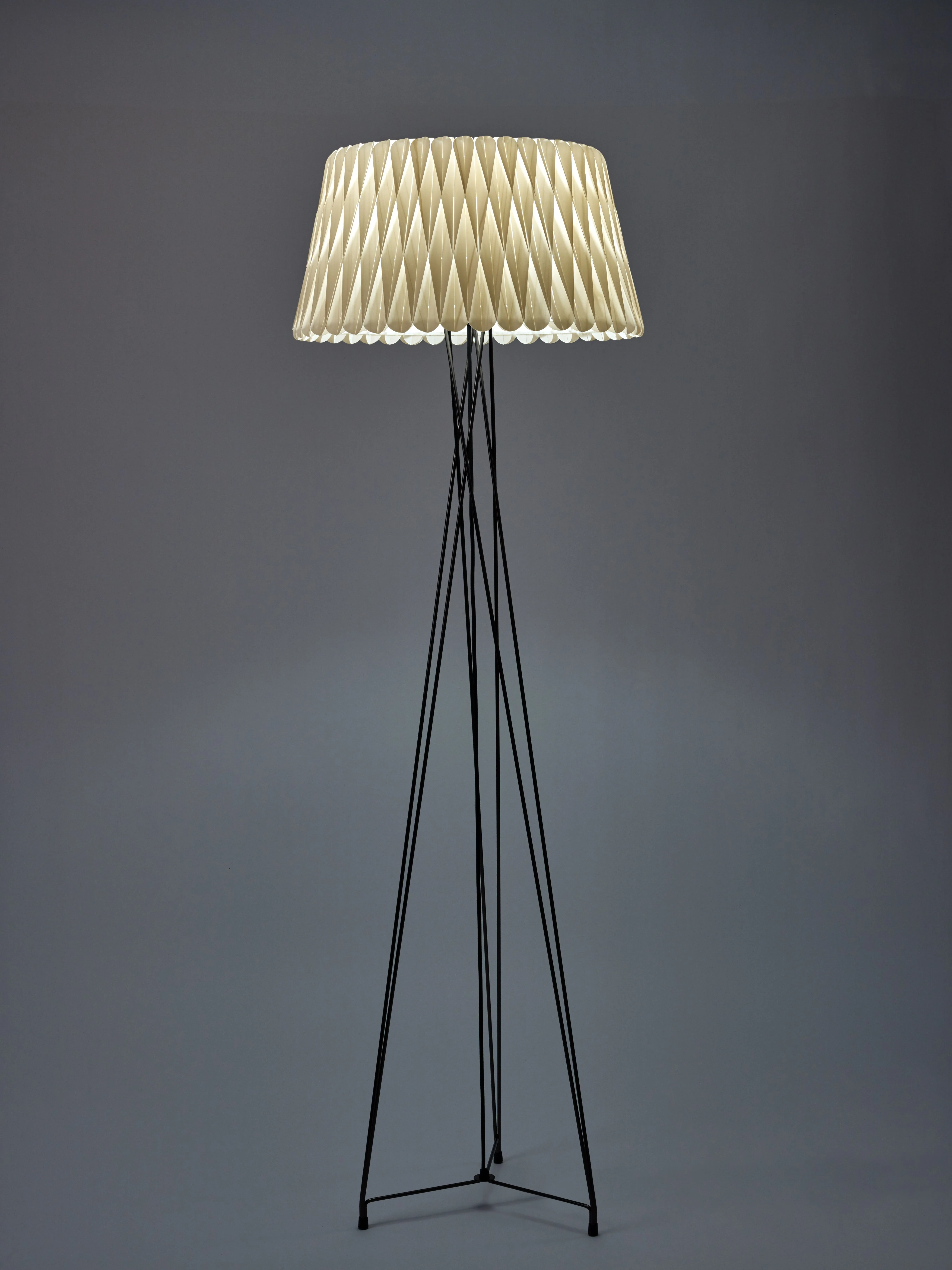  LZF Lola Gulvlampe 