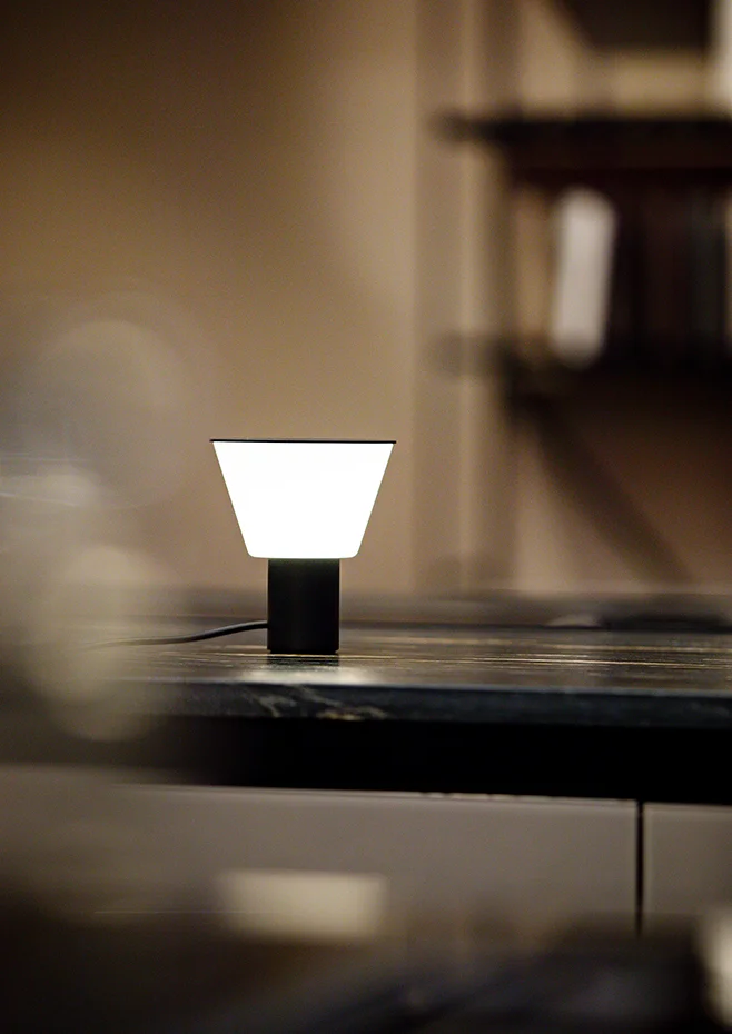 Estiluz Belt Bordlampe 