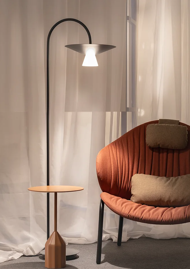 Estiluz Belt Gulvlampe 
