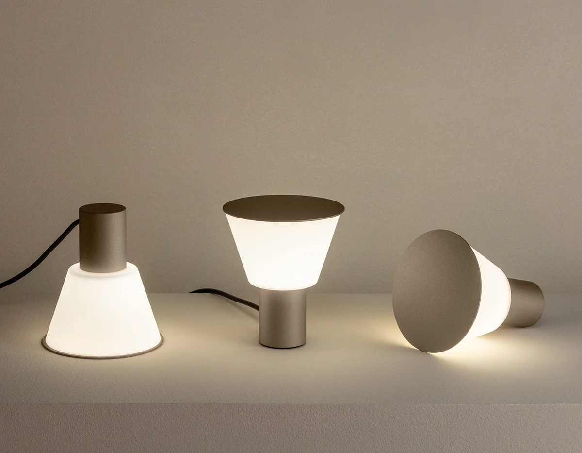 Estiluz Belt Bordlampe 