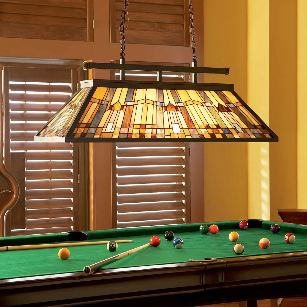 Tiffany Inglenook 3 bordlampe Isle