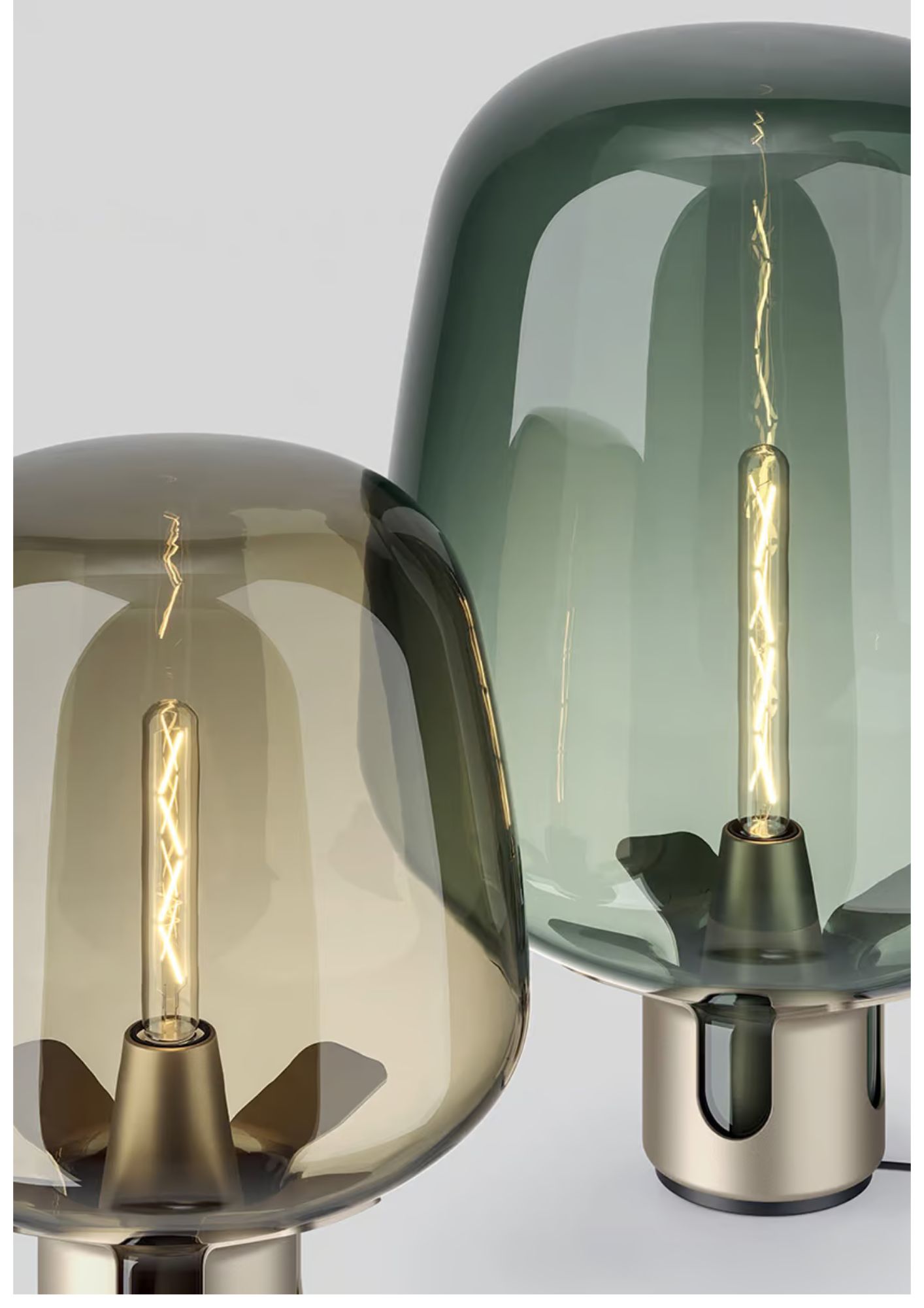 Lodes Flar Bordlampe 