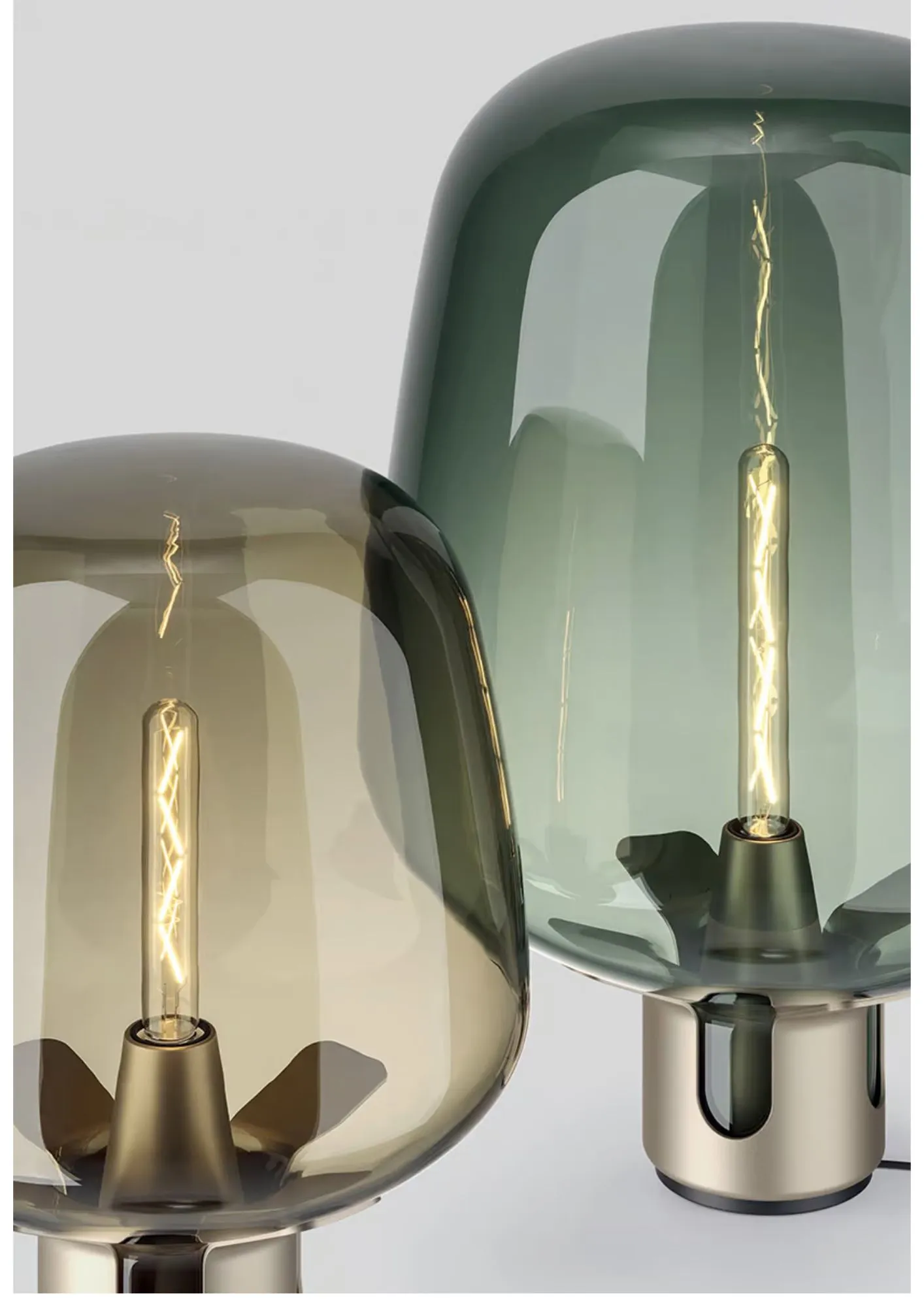Lodes Flar Bordlampe 