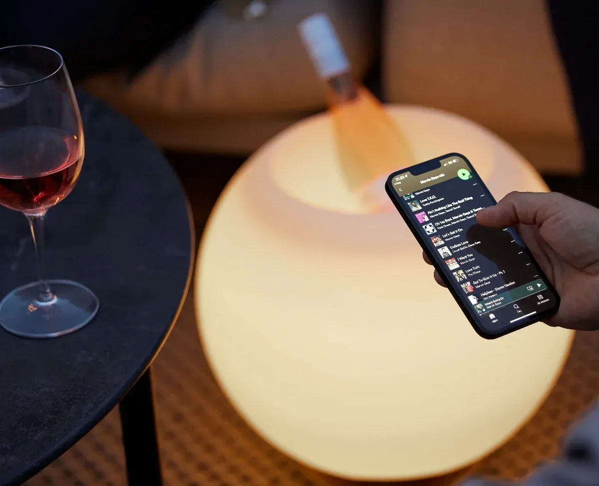Kooduu Sphere Lampe med Højttaler & Vinkøler