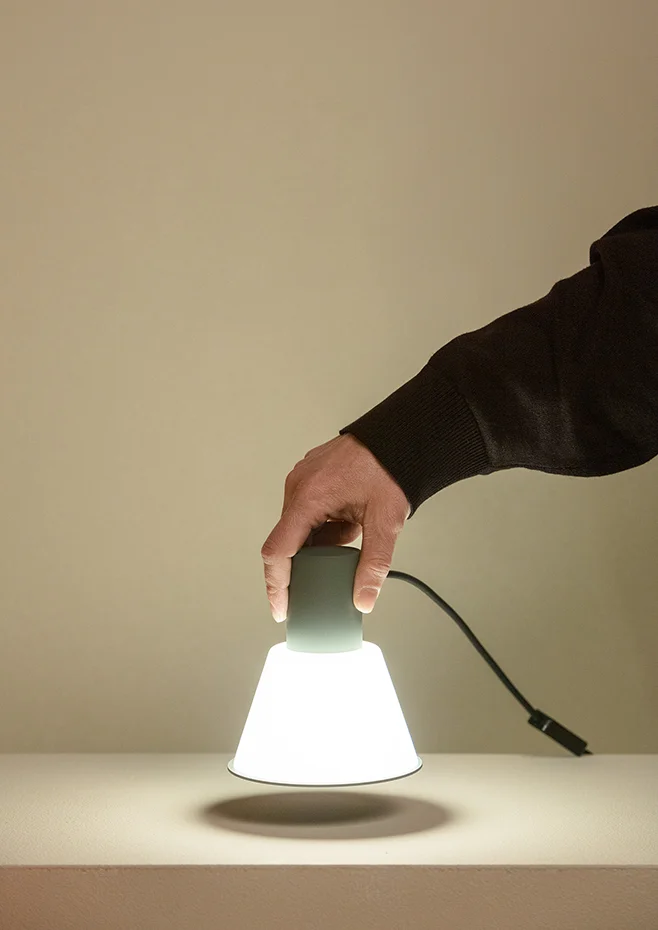 Estiluz Belt Bordlampe 