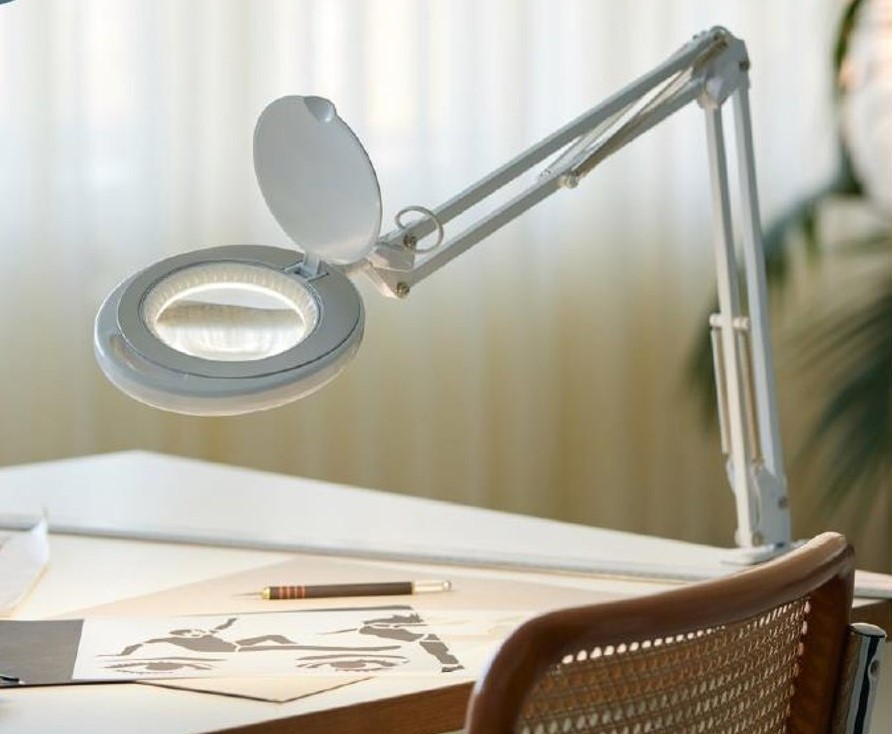Halo Design Magni Archi Clip Bordlampe 