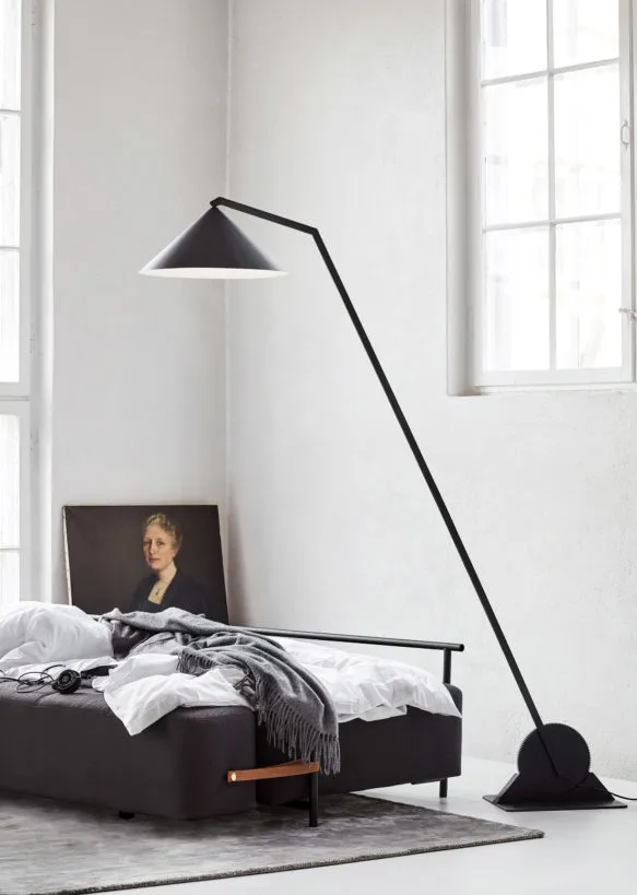 Northern Gear Black Gulvlampe