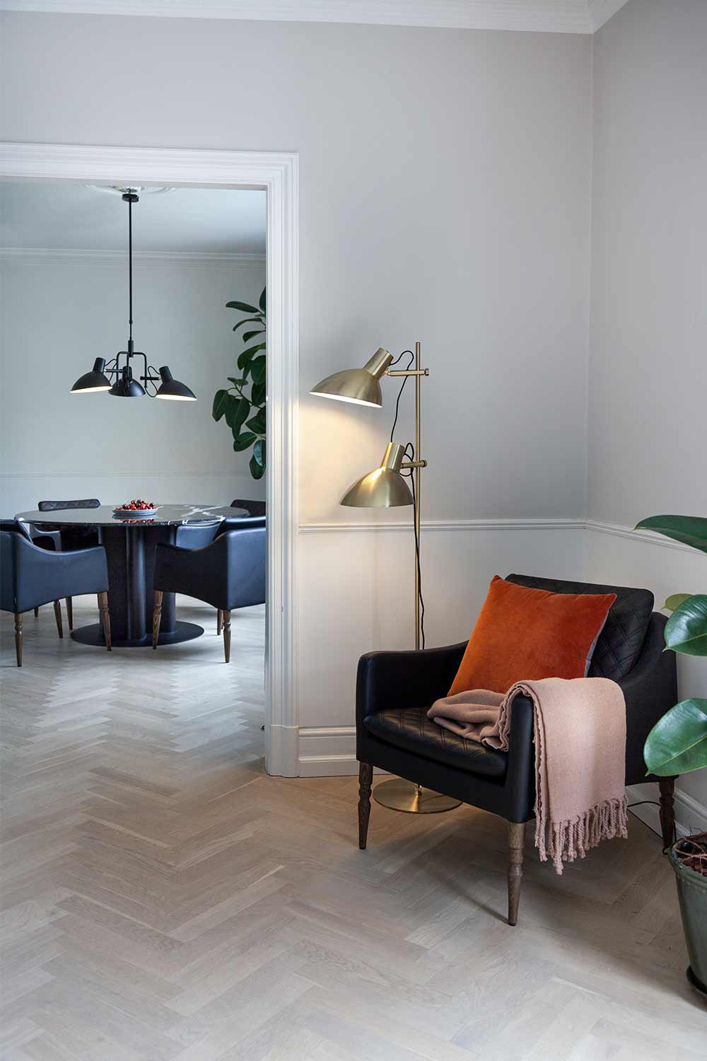 Halo Design Metropole Lysekrone