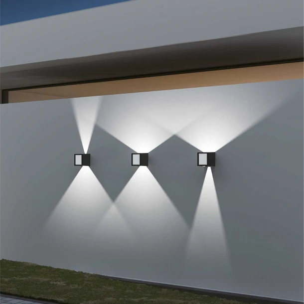 Loom Design Una Udendørslampe