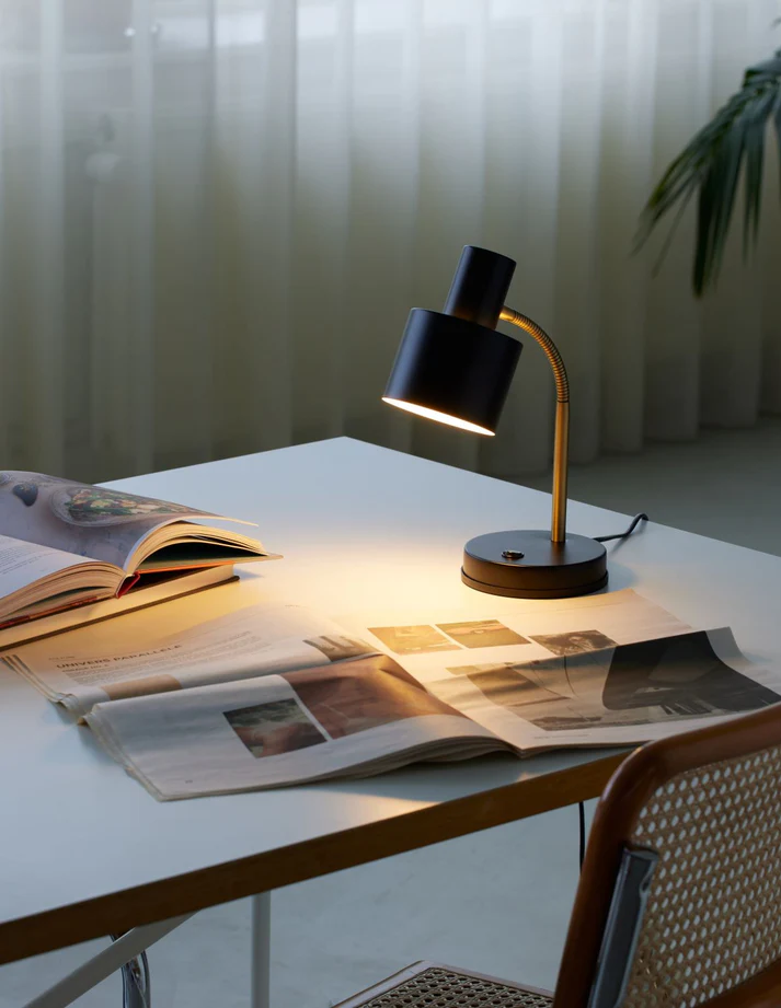 Halo Design Vogue Bordlampe