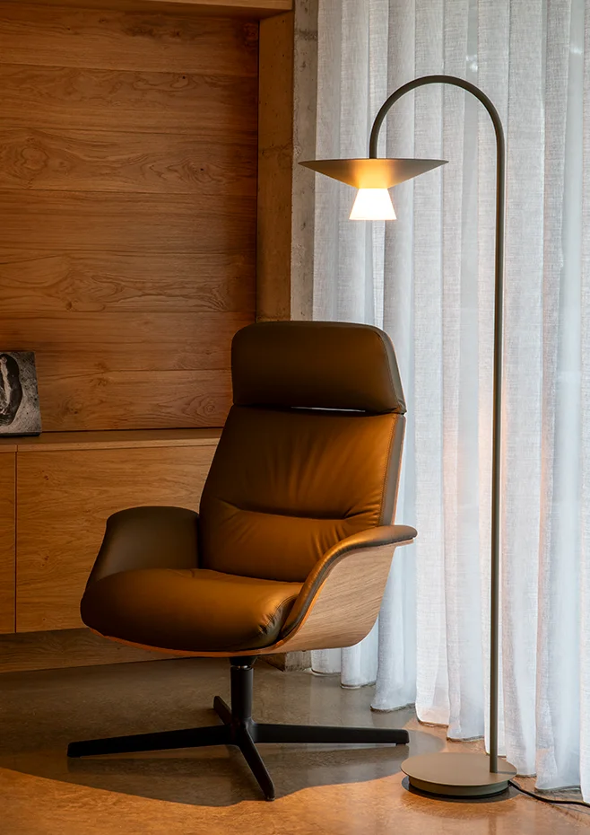 Estiluz Belt Gulvlampe 