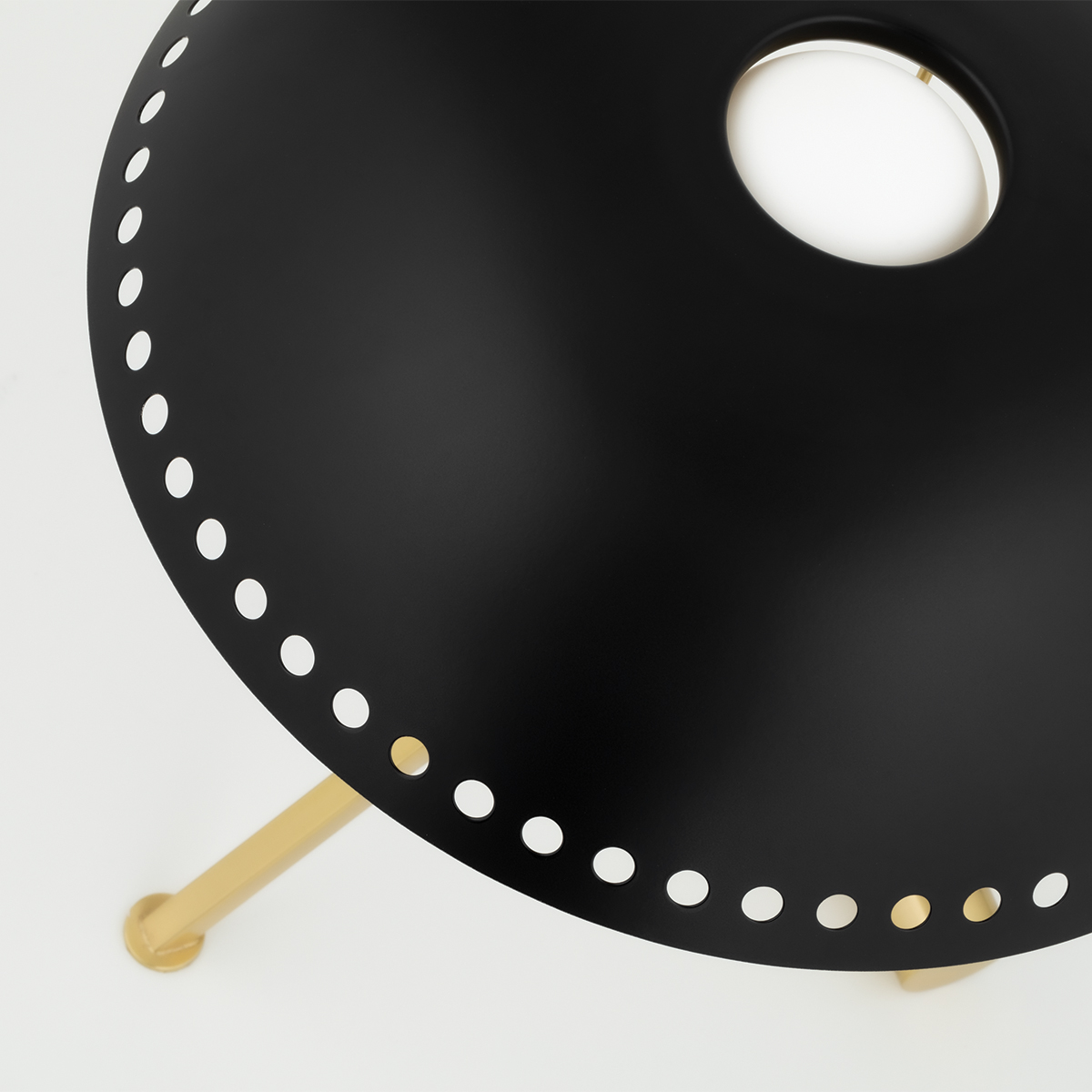 HVL Group  Landis Bordlampe 